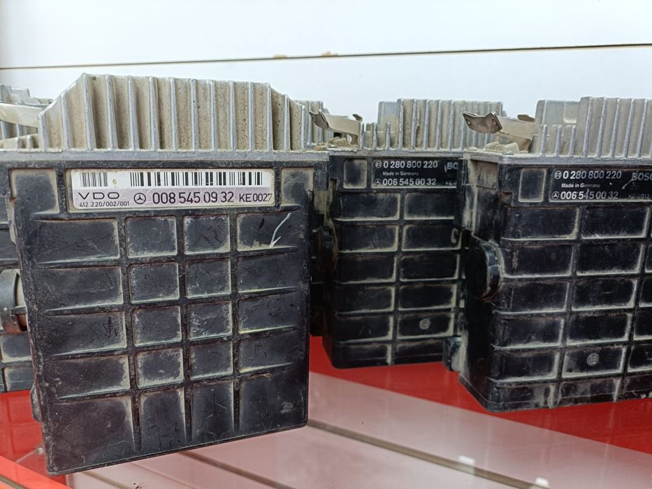 Блок управления двигателем Мерседес