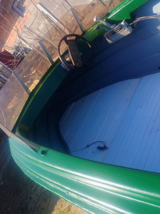 Barca fibra de sticla