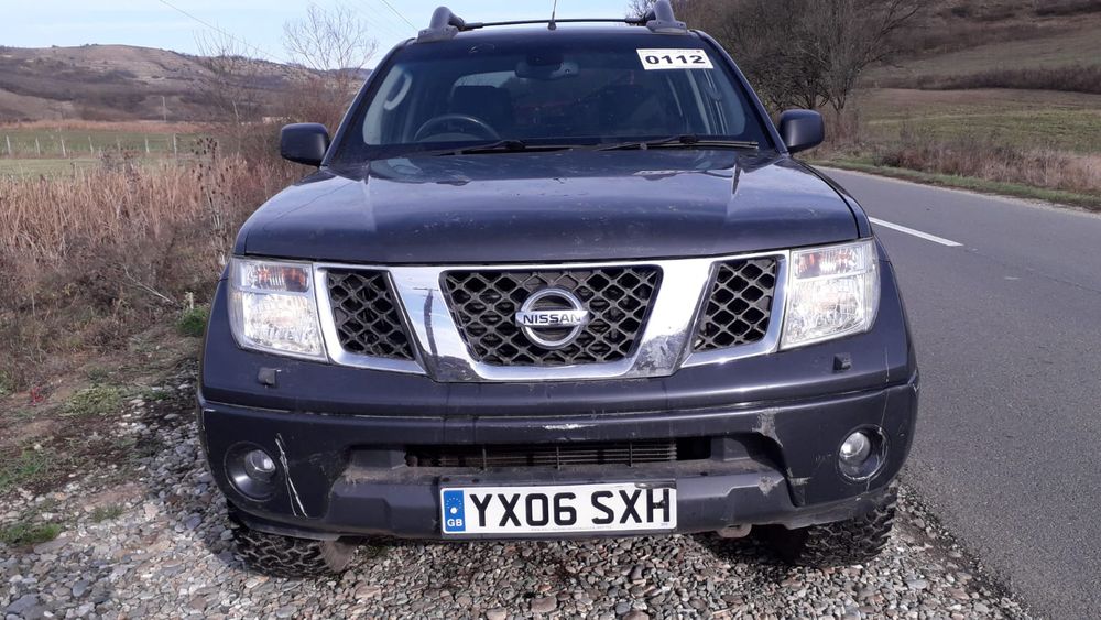 Dezmembrări dezmembrez Nissan Nisan Navara D40 D22