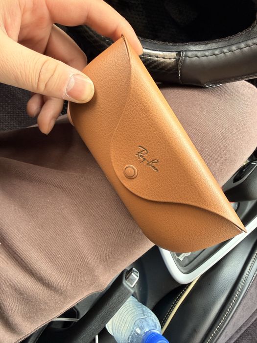 Продам очки rayban