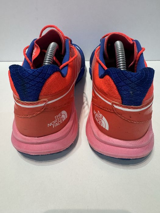 Маратонки THE NORTH FACE ULTRA MT . Размер 40