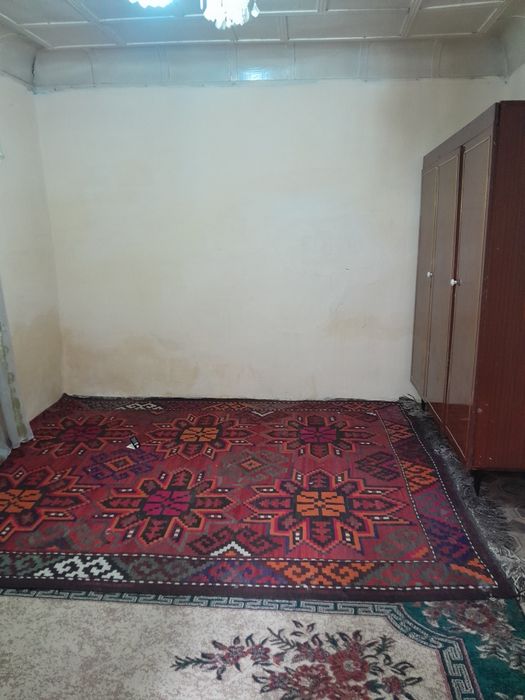 Uy ijaraga beriladi.