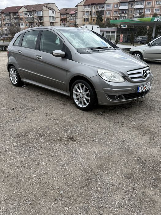 Mercedes benz B150