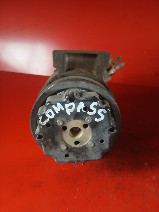 Компресор климатик Jeep Compass