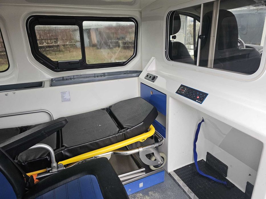 Ambulanta Opel Vivaro 1.6 CDTI- 121 CP