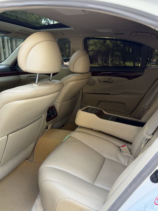 Lexus LS460 V8 Ataman