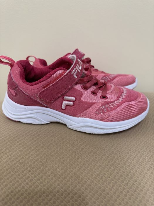 3чифта детски маратонки Fila 32 номер на обща цена