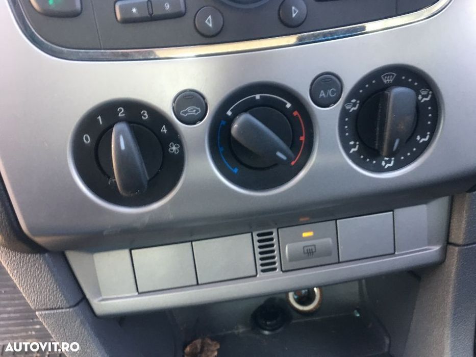 Panou / Modul Control Clima AC / Climatronic Ford Focus 2 2004 - 2011