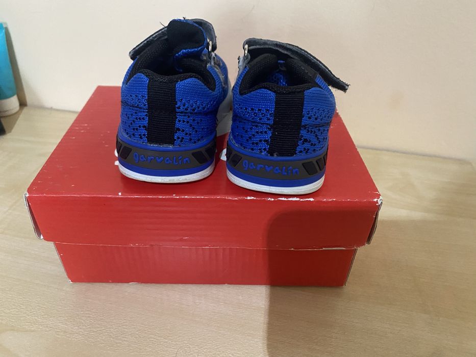 Маратонки Garvalin