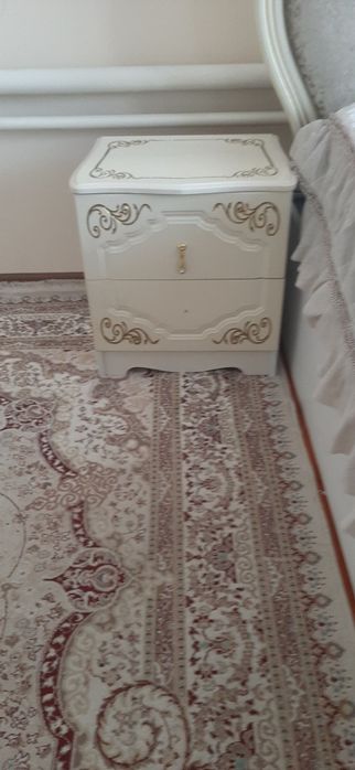 Продаётся спальный гарнитур
