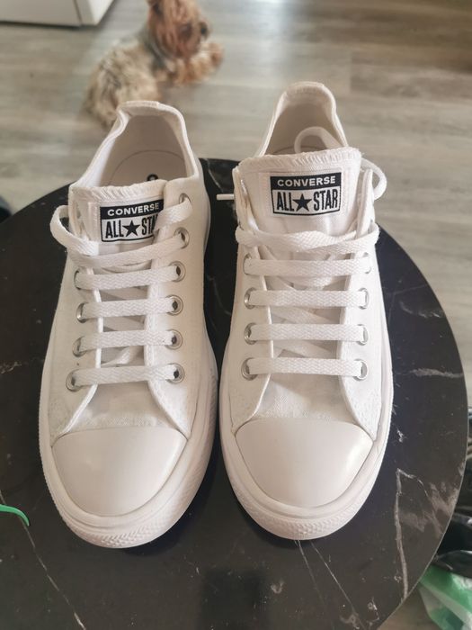 Страхотни Converse кецки за лятото