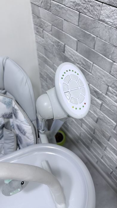 CANELLI — стульчик для кормления + электронный шезлонг 2в1