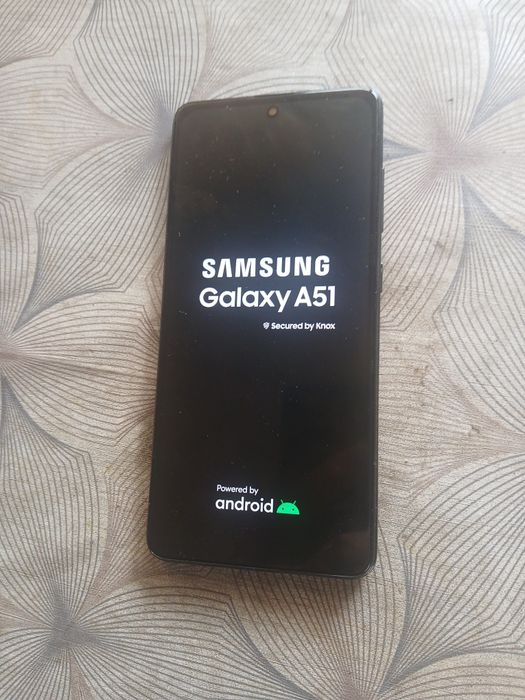 Смартфон самсунг А51