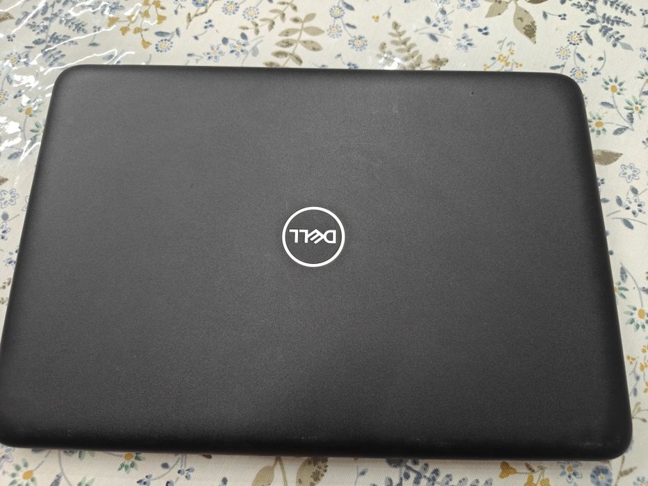 Dell Latitude 3190