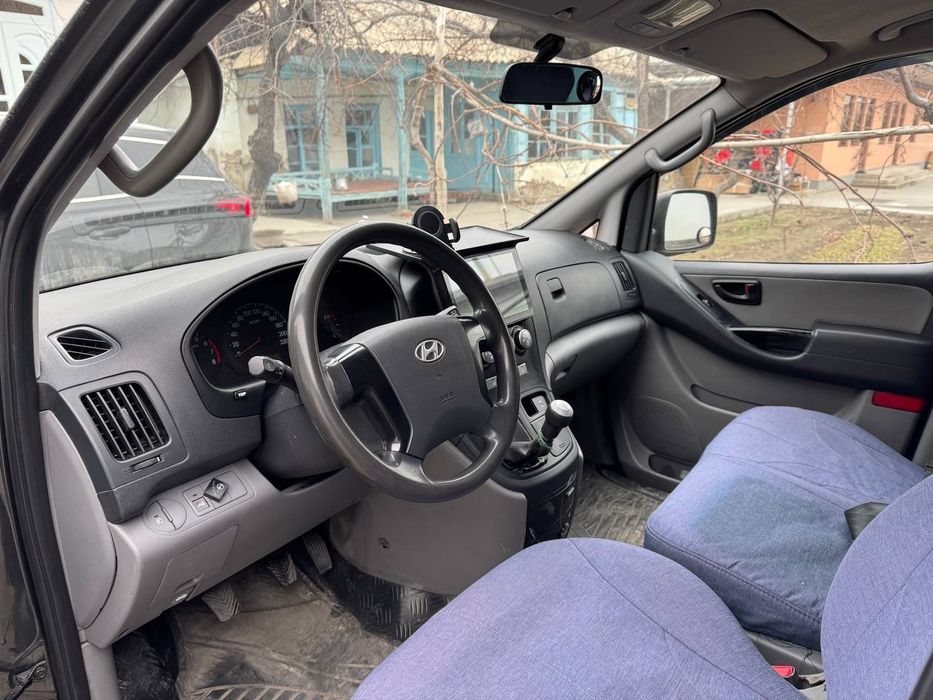 Hyunday starex sotiladi