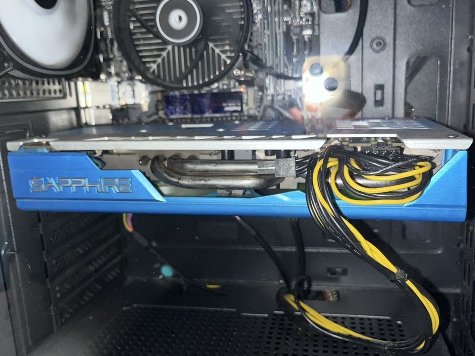 Продам видеокарту rx580 8gb Sapphire nitro+