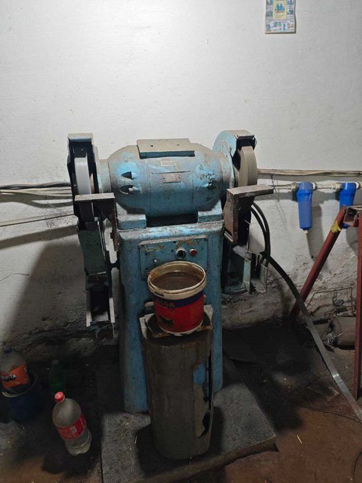 Точильно шлифовальный станок