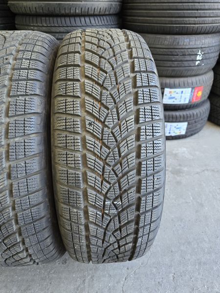 235/60/18 GOODYEAR 4бр