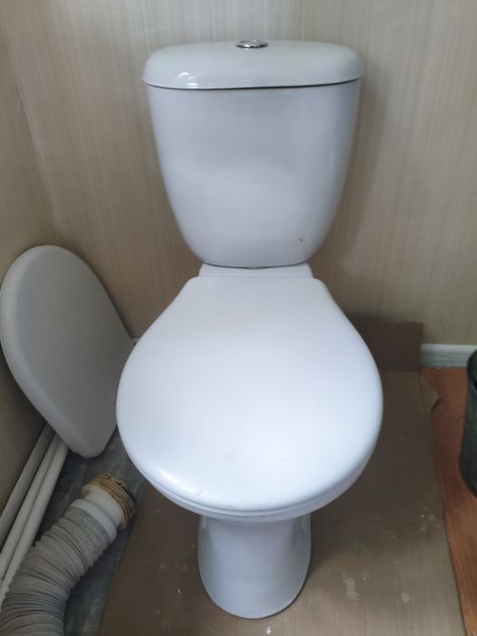Продам унитаз santeri