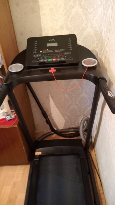 Продам беговую дорожку