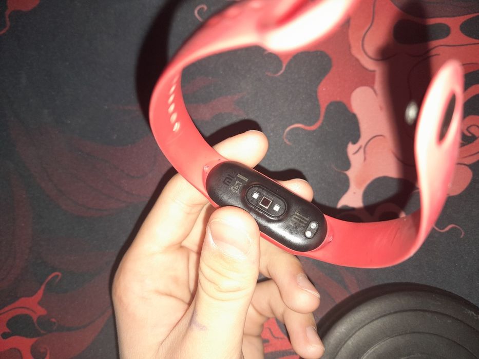 Продам фитнес часы