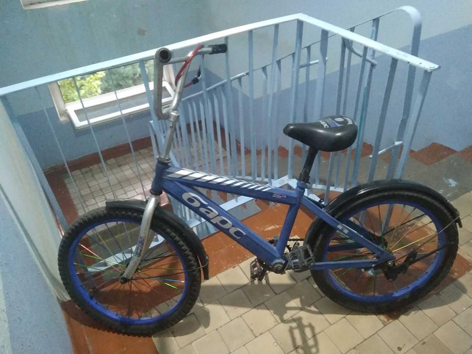 Velosiped sotiladi.