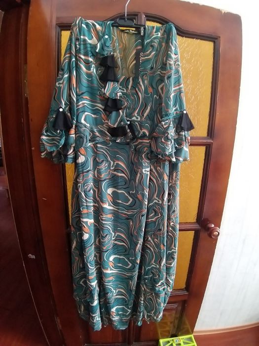 Вечерние платья,Платья