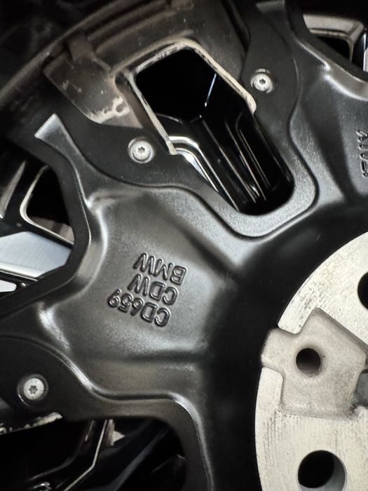 Jante Bmw G60 G61 R21 Originale Seria 5 Style 954i Pirelli i5