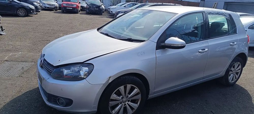Dezmembrari / Dezmembrez VW Golf 6 (5K1) [Fabr 2009-2013] 1.6 TDI CAYC cutie viteze automata cod culoare LA7W