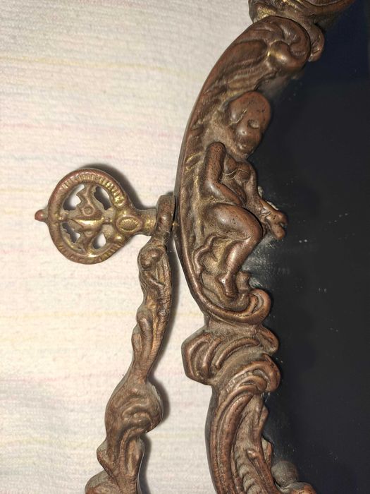oglinda rama din bronz inaltime 45 cm