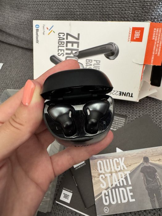 JBL Tune 225 безжични слушалки