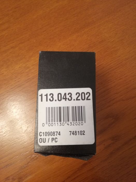 Дамски часовник August Steiner оригинален