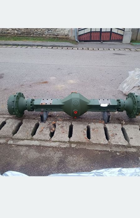 Axa . Axe . Punti . ZF , vola taf