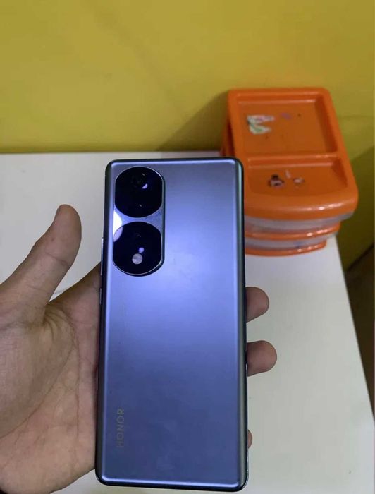 обменяю или Продам хонор 70 про ТОРГ