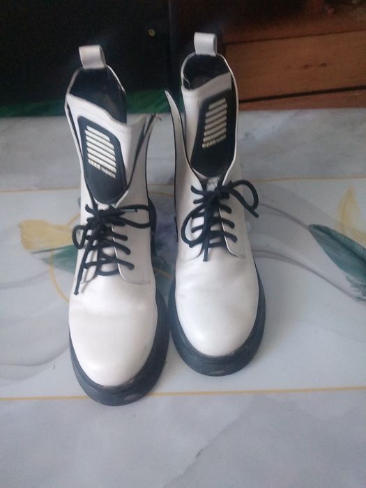 Ботинки женские кожаные