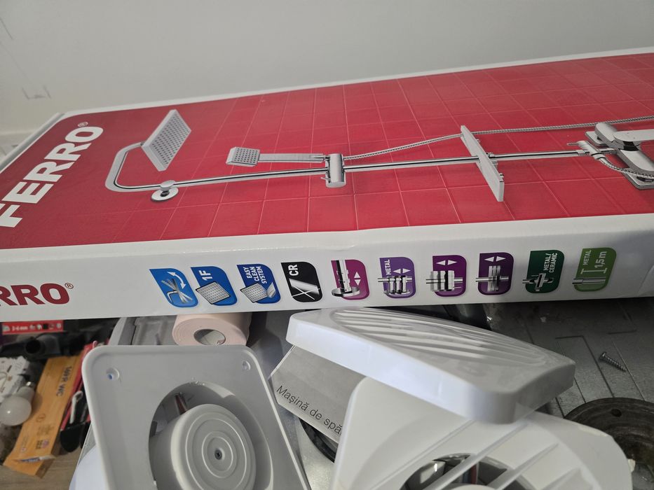 Coloana de duș Ferro