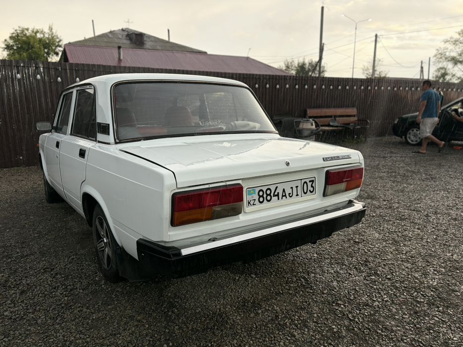 Продам ваз лада  2107