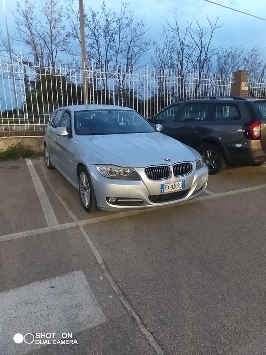 BMW E91 318 2012 E5