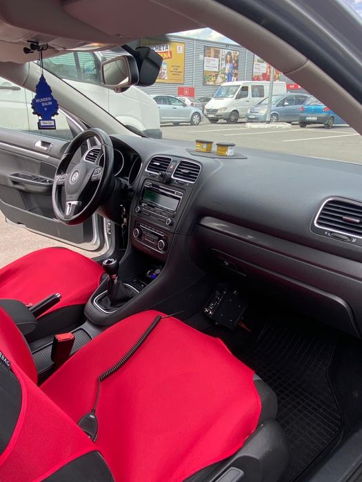 Volkswagen Golf  VI model STYLE