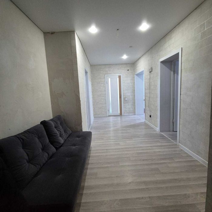 продам 2-комн квартиру