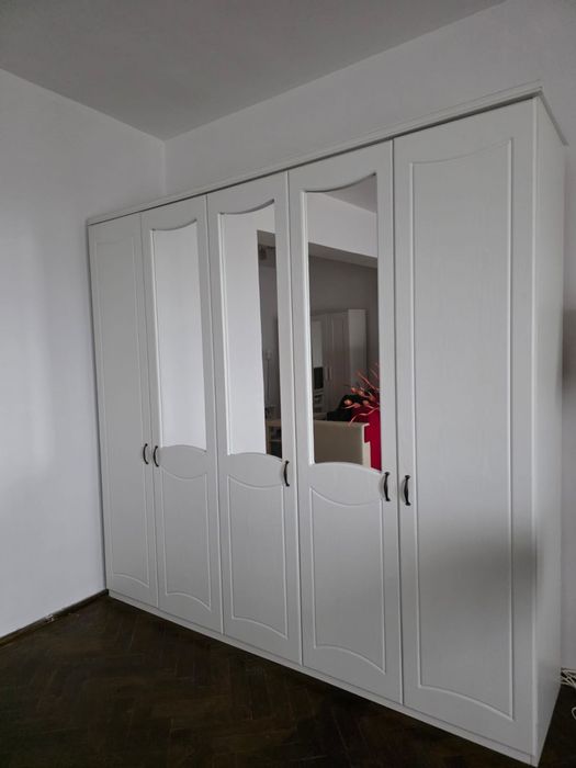 De vânzare mobilă pentru dormitor