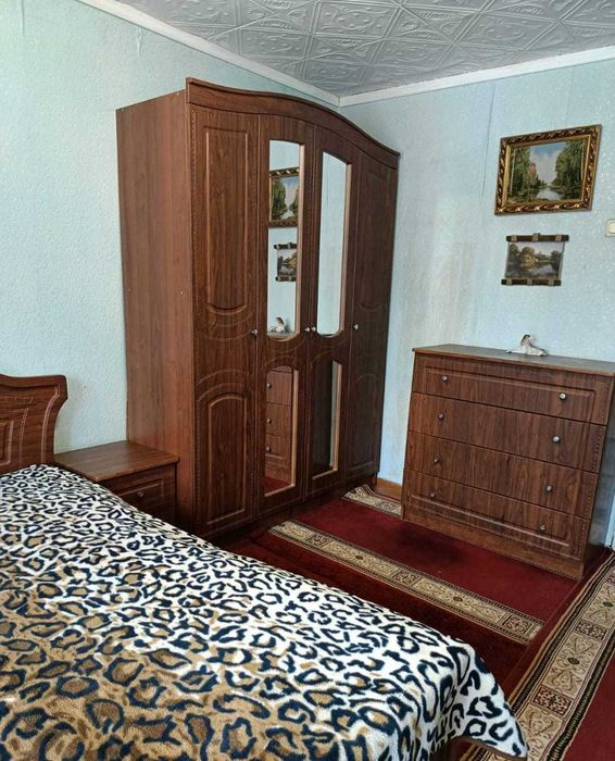 Спальный гарнитур