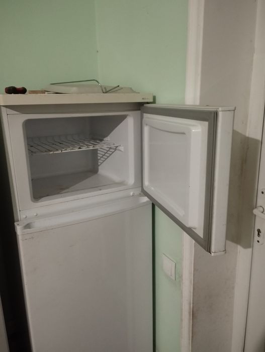 Aretal xaladilnik sotiladi srochniy