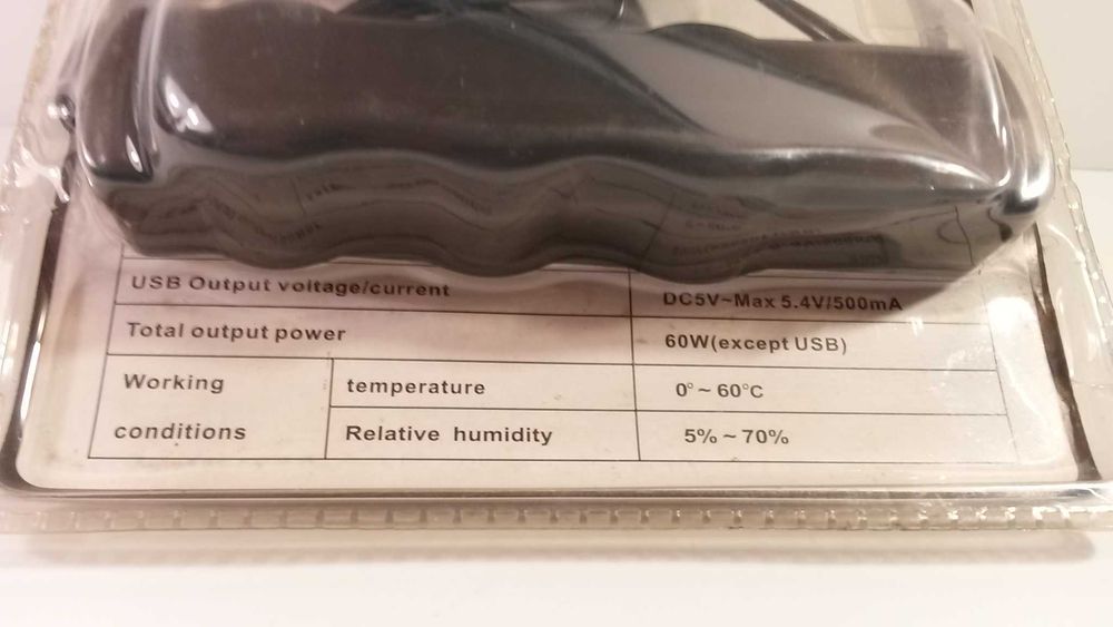 Контакт/зарядно за автомобил USB & Triple Socket IN-CAR