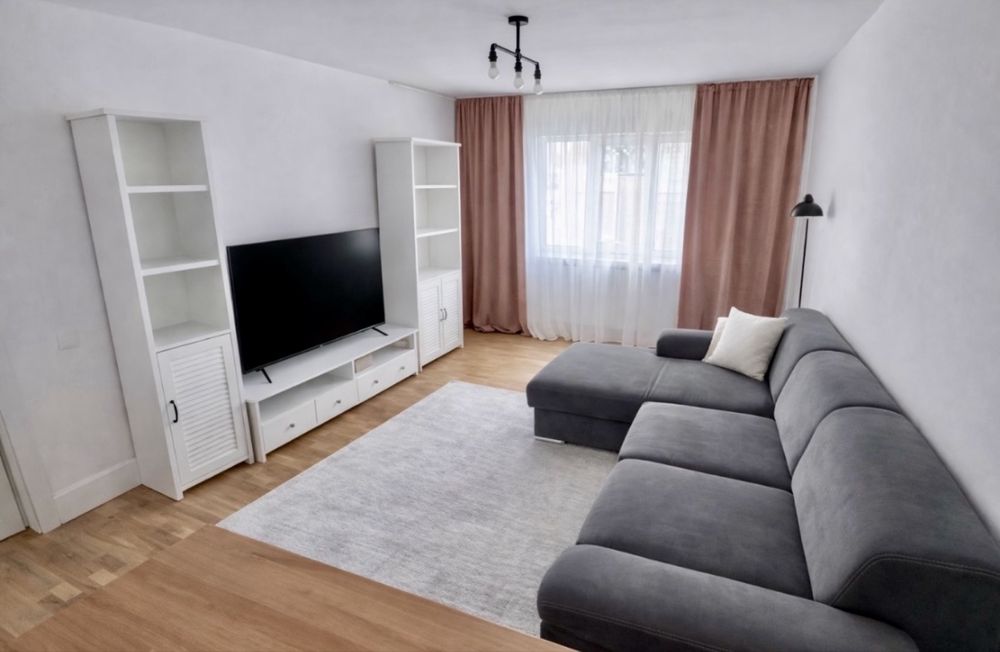 Apartament 3 camere, Băneasa – decomandat, lângă Școala 7