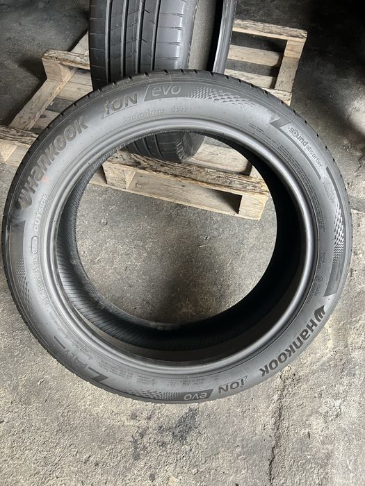 2 anvelope de vara 215/50/19 Hankook DOT4824!