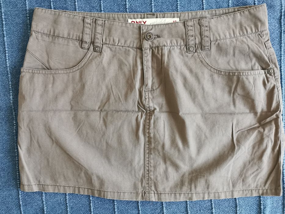 Поли, различни модели - 5 лв.