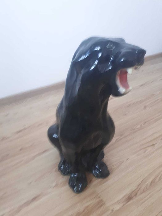 Продам статуэтки