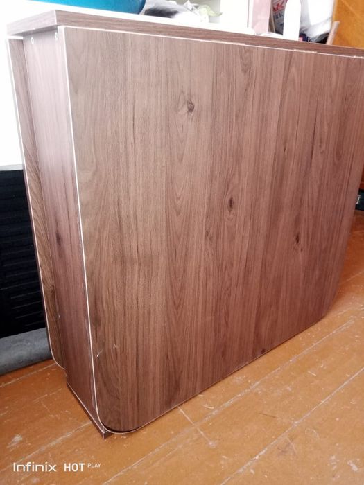 Новый стол-книжка