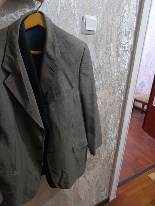 Продаеться педжак